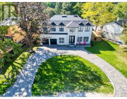 150 WOLFDALE AVENUE, Oakville, Ontario