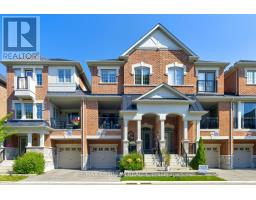 82 OAKMORE LANE, Brampton, Ontario