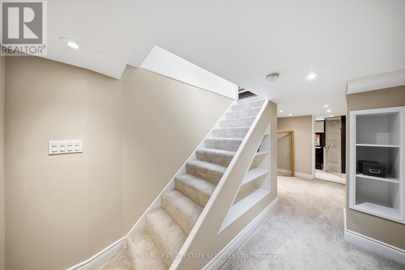 99 Foch Avenue, Toronto, Ontario  M8W 3X9 - Photo 21 - W13572028