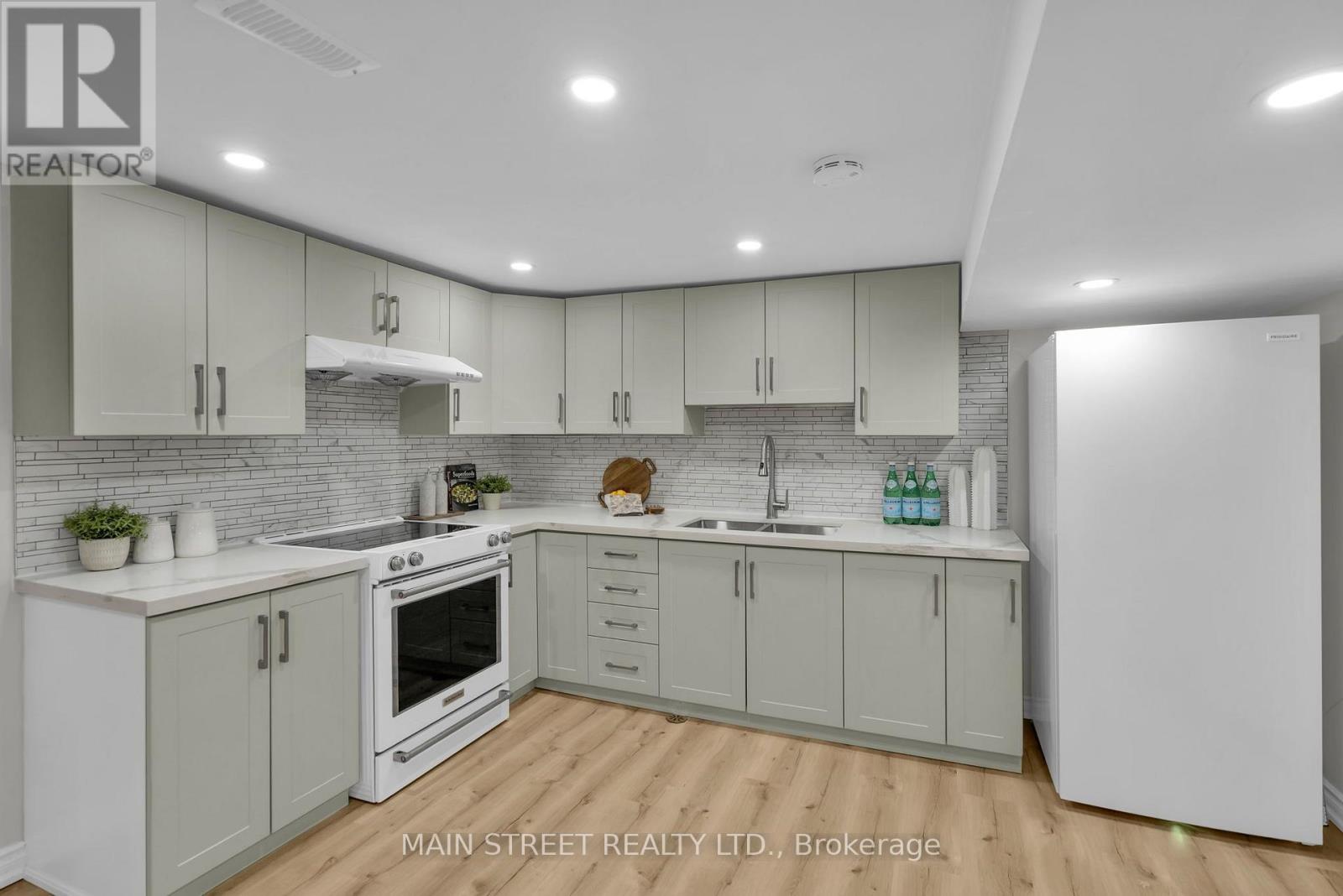 161 Church Street, Toronto, Ontario  M9N 1N6 - Photo 30 - W13572040