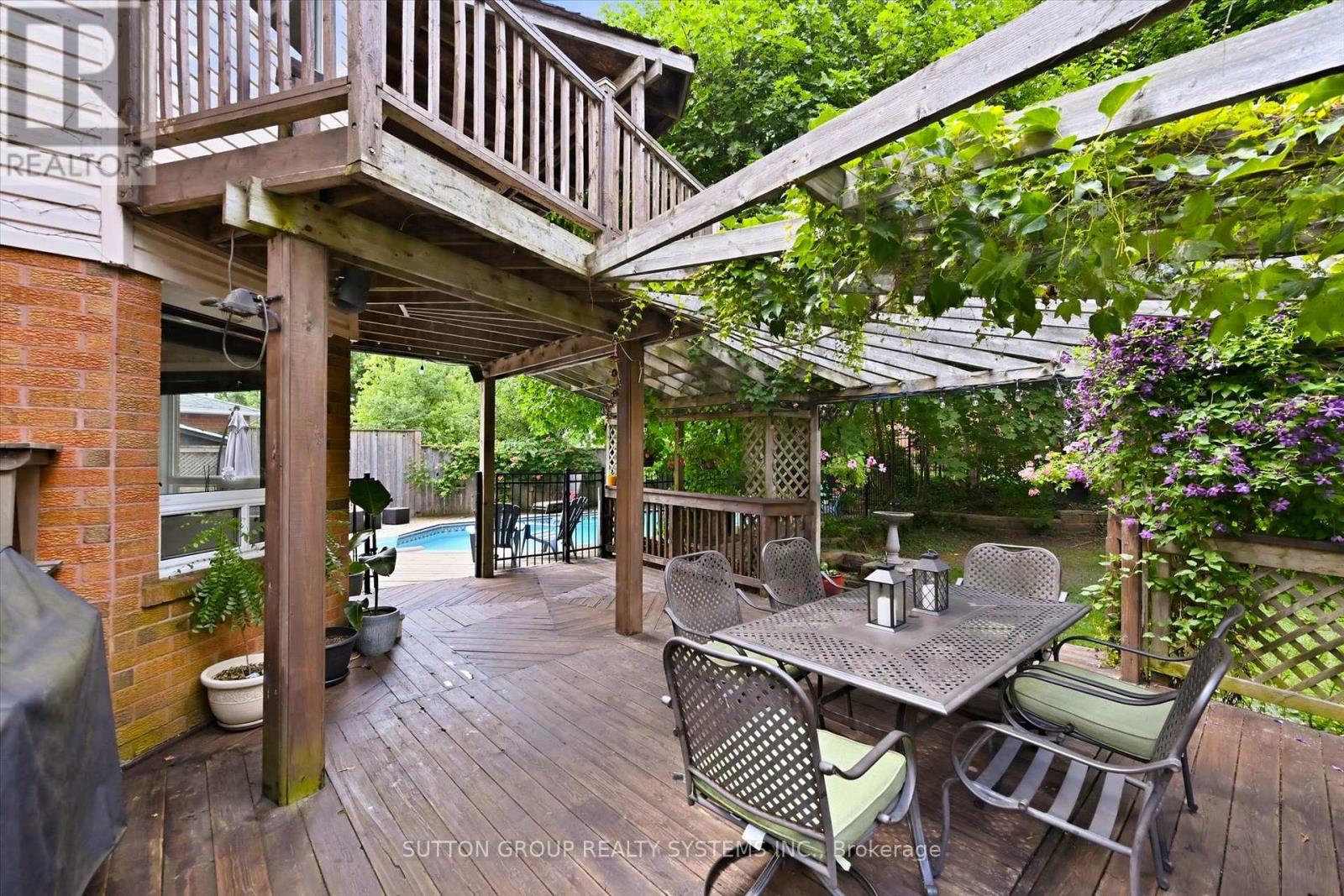 7 Arnhem Court, Hamilton, Ontario L8B 0N9 - Photo 41 - X13571784