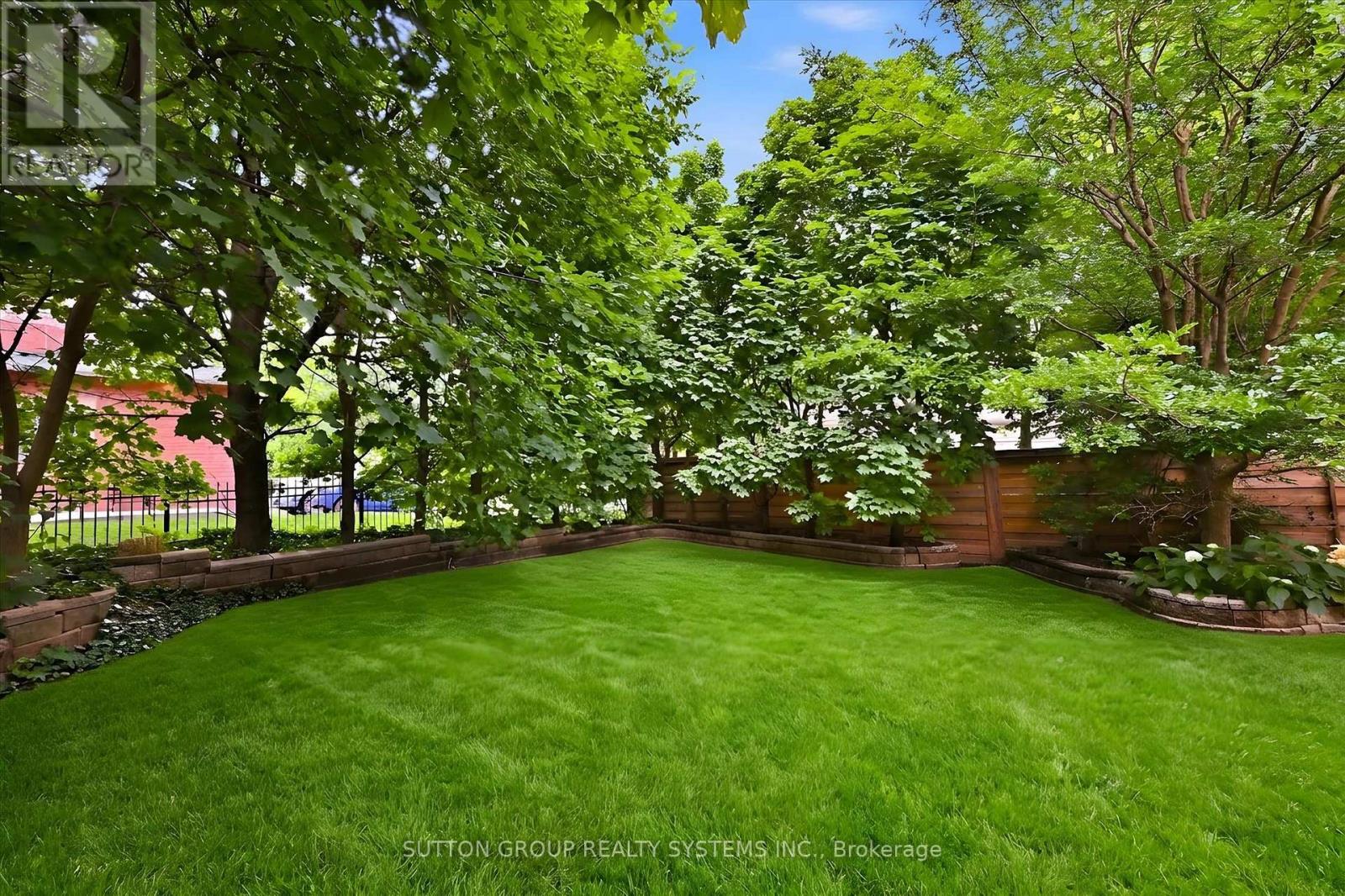 7 Arnhem Court, Hamilton, Ontario L8B 0N9 - Photo 46 - X13571784