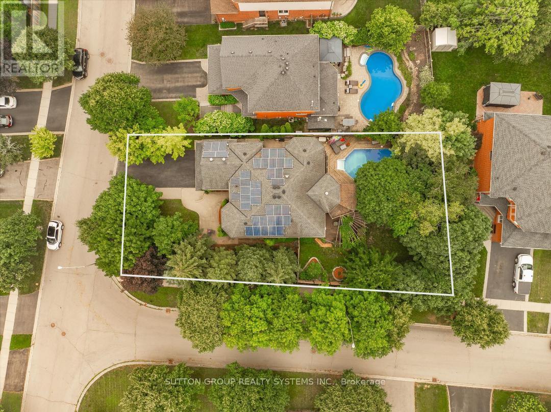 7 Arnhem Court, Hamilton, Ontario L8B 0N9 - Photo 48 - X13571784