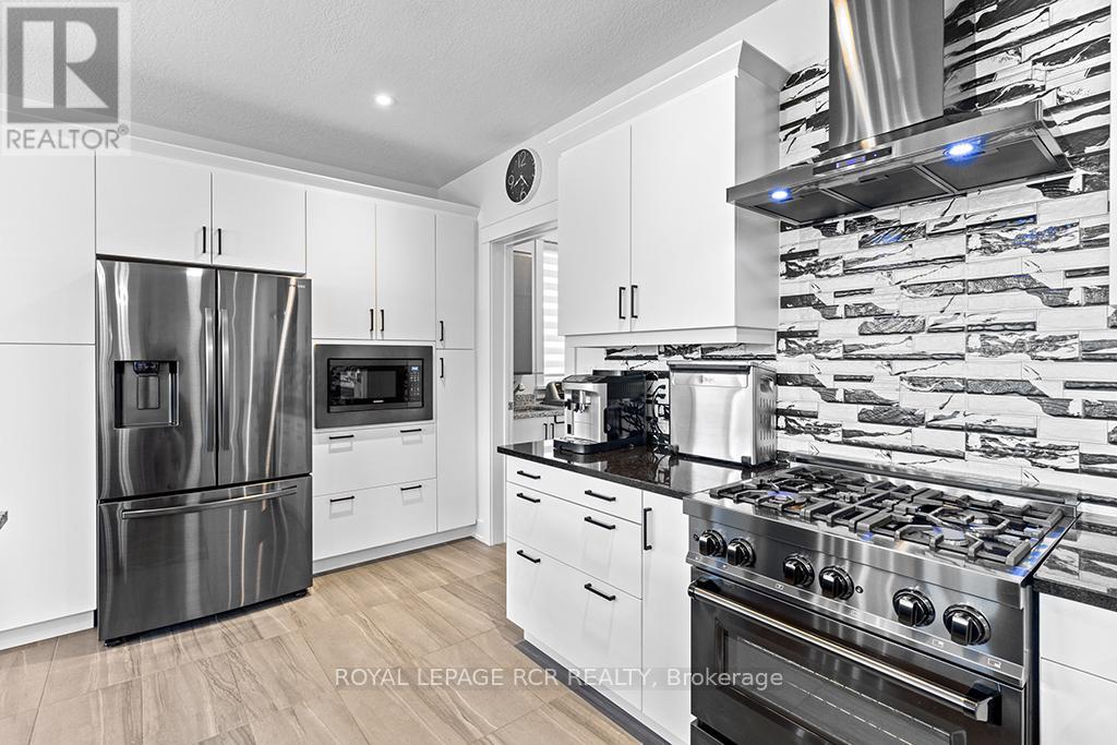 232 Snowberry Lane, Georgian Bluffs, Ontario  N0H 1S0 - Photo 15 - X13571926