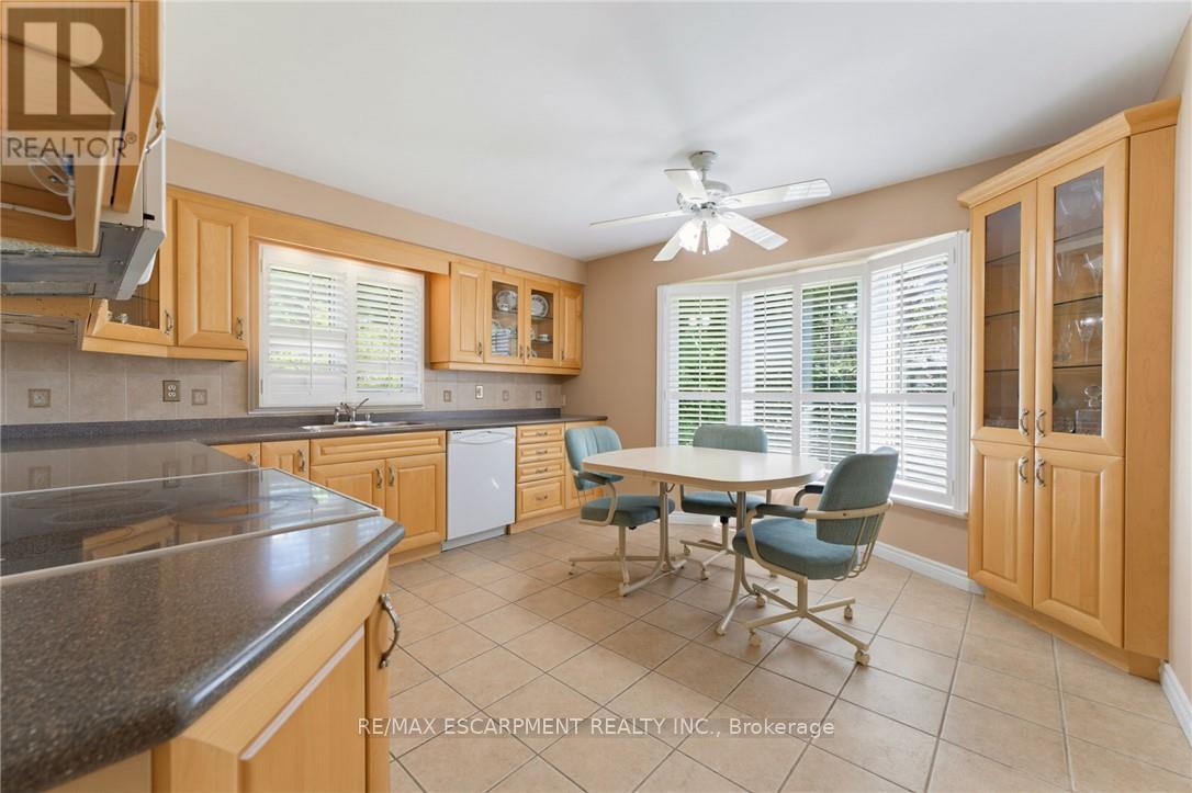 59 Forestview Drive, Hamilton, Ontario  L9H 6M7 - Photo 14 - X13572070