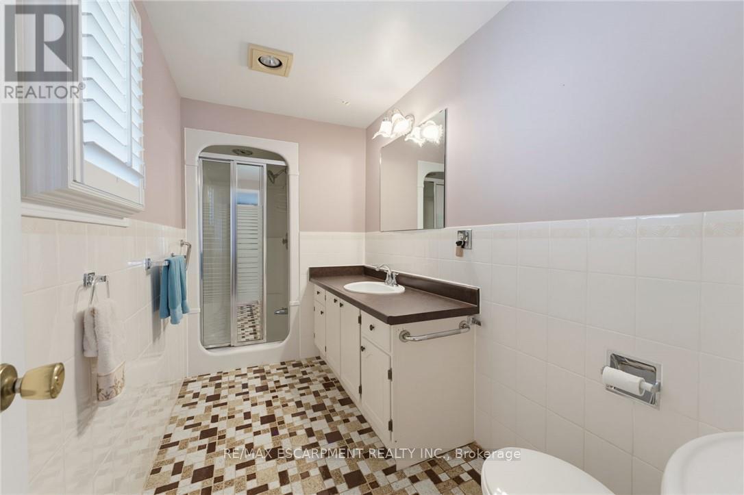 59 Forestview Drive, Hamilton, Ontario  L9H 6M7 - Photo 23 - X13572070