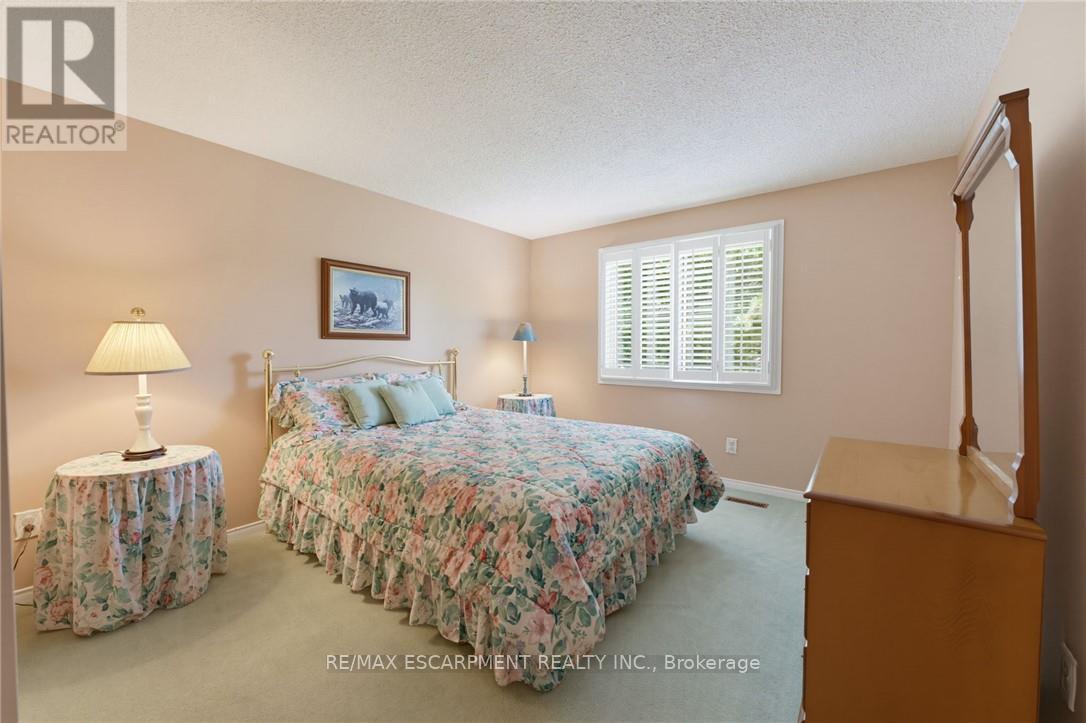 59 Forestview Drive, Hamilton, Ontario  L9H 6M7 - Photo 24 - X13572070