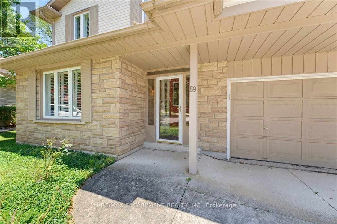 59 Forestview Drive, Hamilton, Ontario  L9H 6M7 - Photo 4 - X13572070