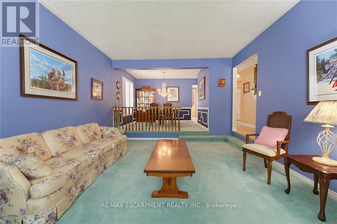 59 Forestview Drive, Hamilton, Ontario  L9H 6M7 - Photo 8 - X13572070