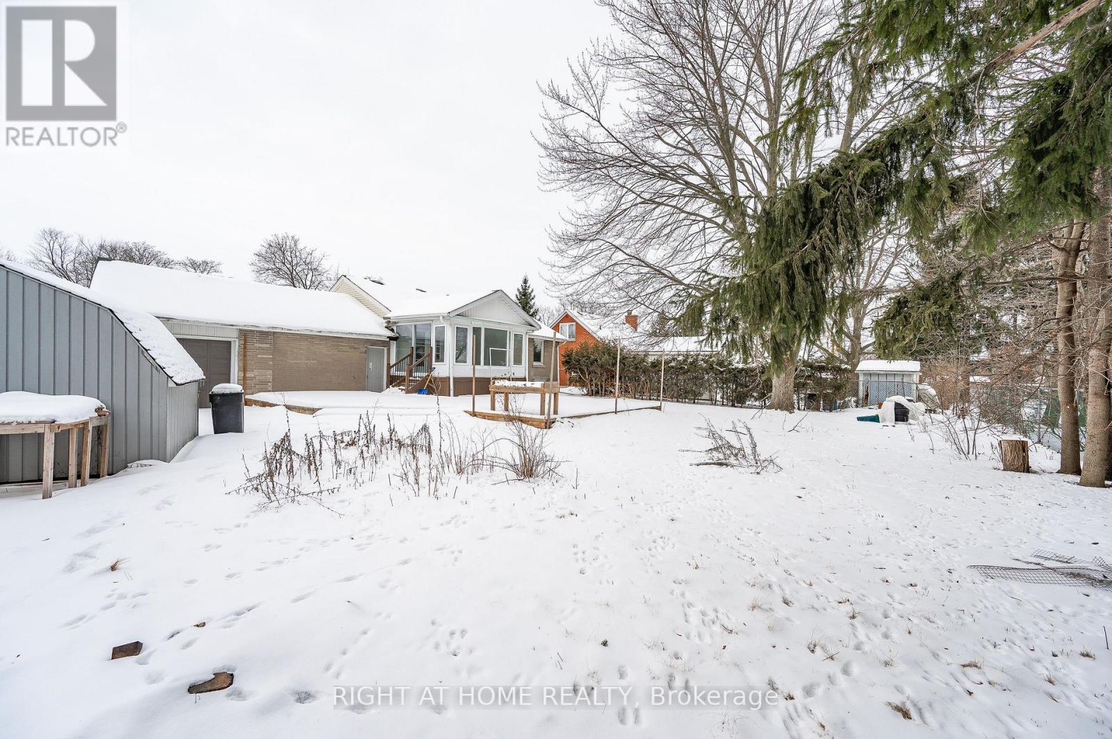 18 Ridgewood Avenue, Kitchener, Ontario  N2H 4L2 - Photo 28 - X13572076