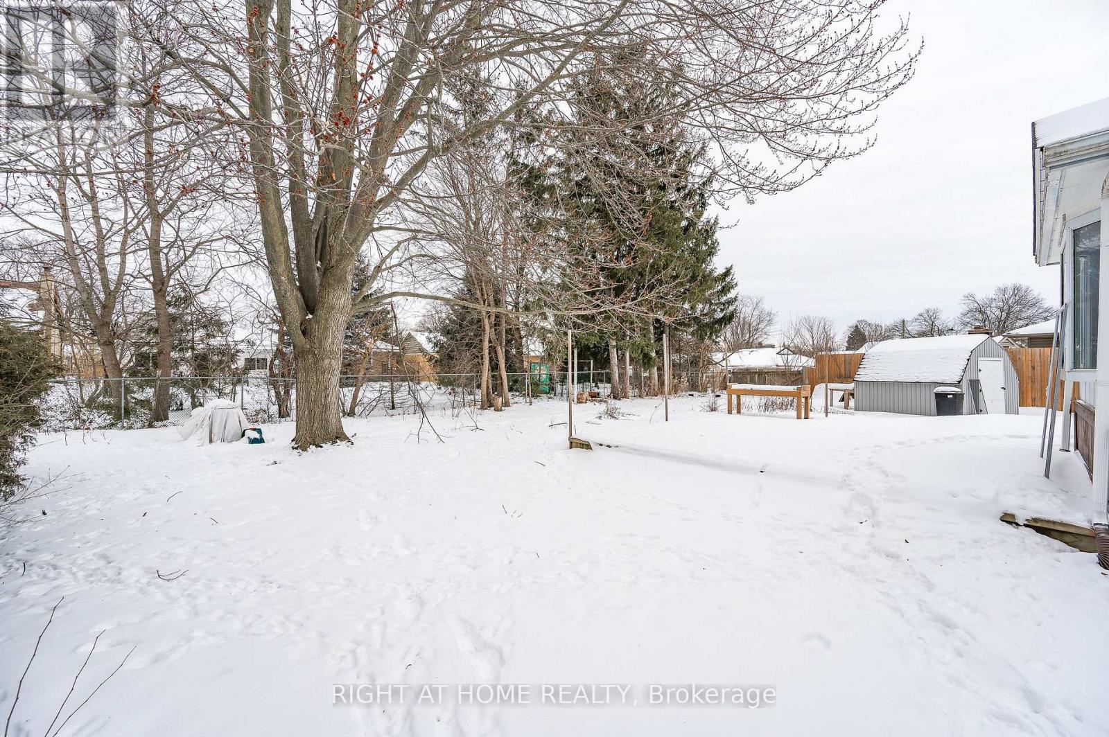 18 Ridgewood Avenue, Kitchener, Ontario  N2H 4L2 - Photo 30 - X13572076