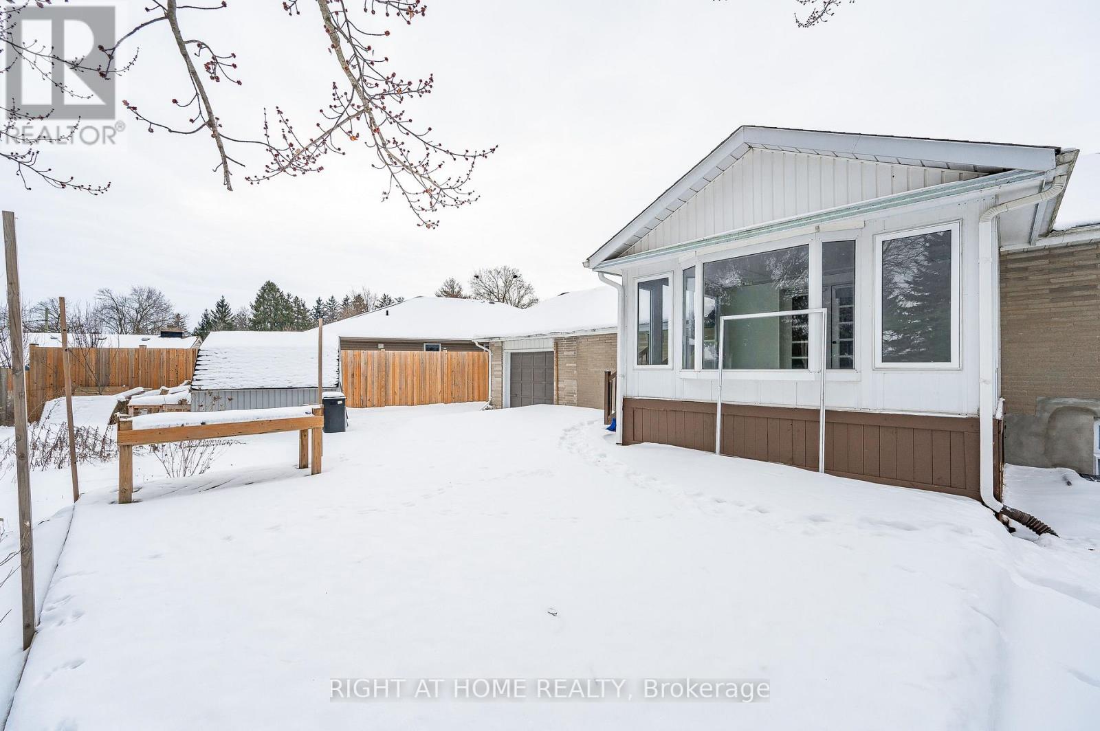 18 Ridgewood Avenue, Kitchener, Ontario  N2H 4L2 - Photo 31 - X13572076