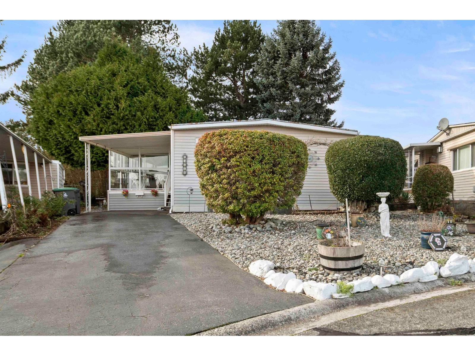 15810 Norfolk Road Road, Surrey, British Columbia  V4A 5K9 - Photo 2 - R3145946