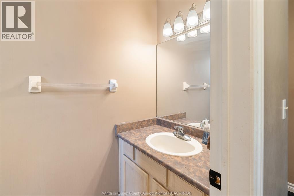 3729 Shinglecreek, Windsor, Ontario  N8W 5T8 - Photo 13 - 26017155