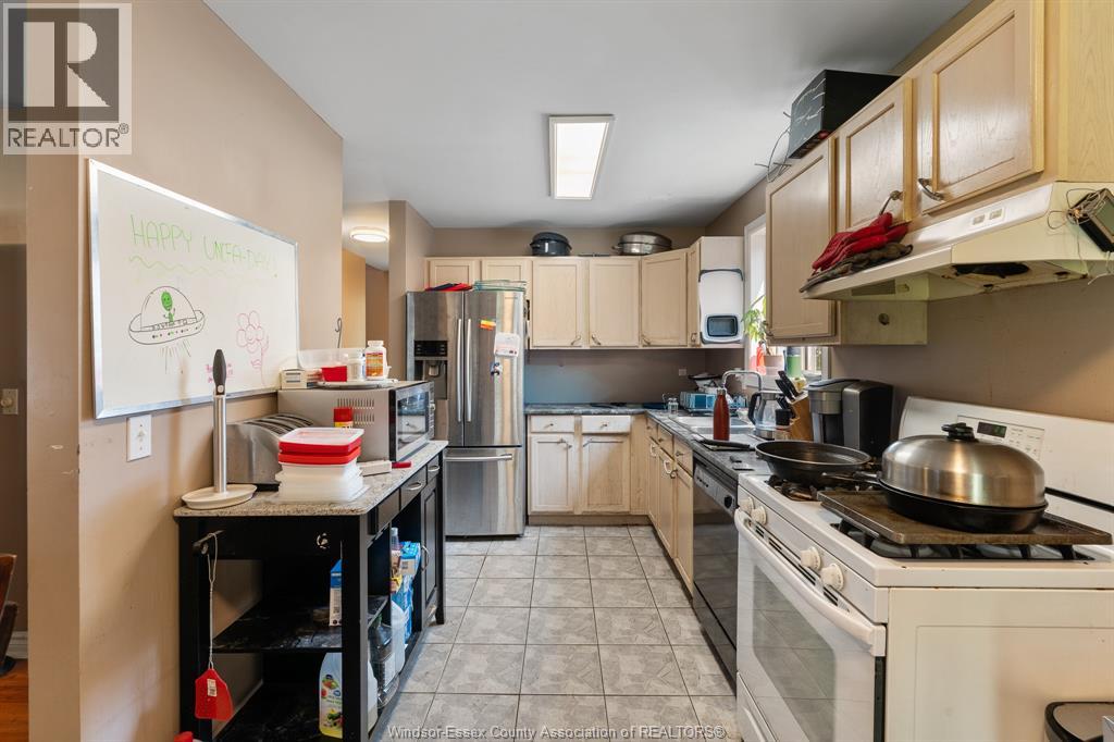 3729 Shinglecreek, Windsor, Ontario  N8W 5T8 - Photo 19 - 26017155