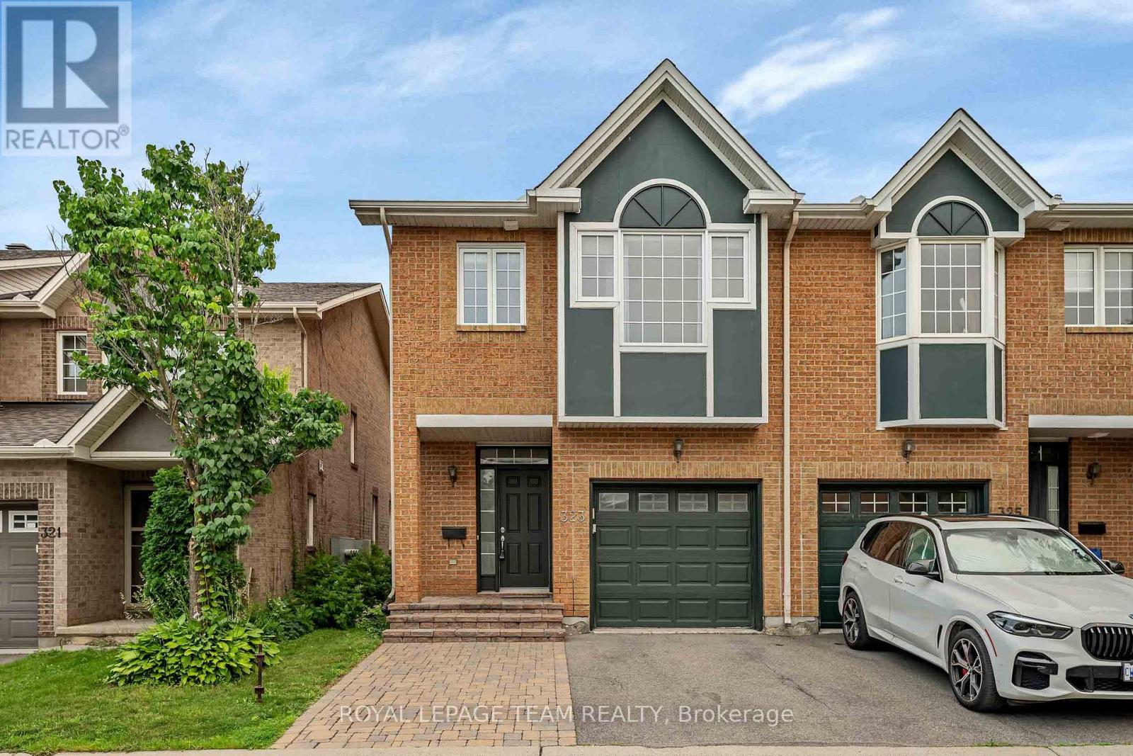 323 FREEDOM PRIVATE, Ottawa, Ontario