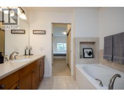 690 Lequime Road Unit# 106, Kelowna, British Columbia  V1W 5B8 - Photo 49 - 10394746