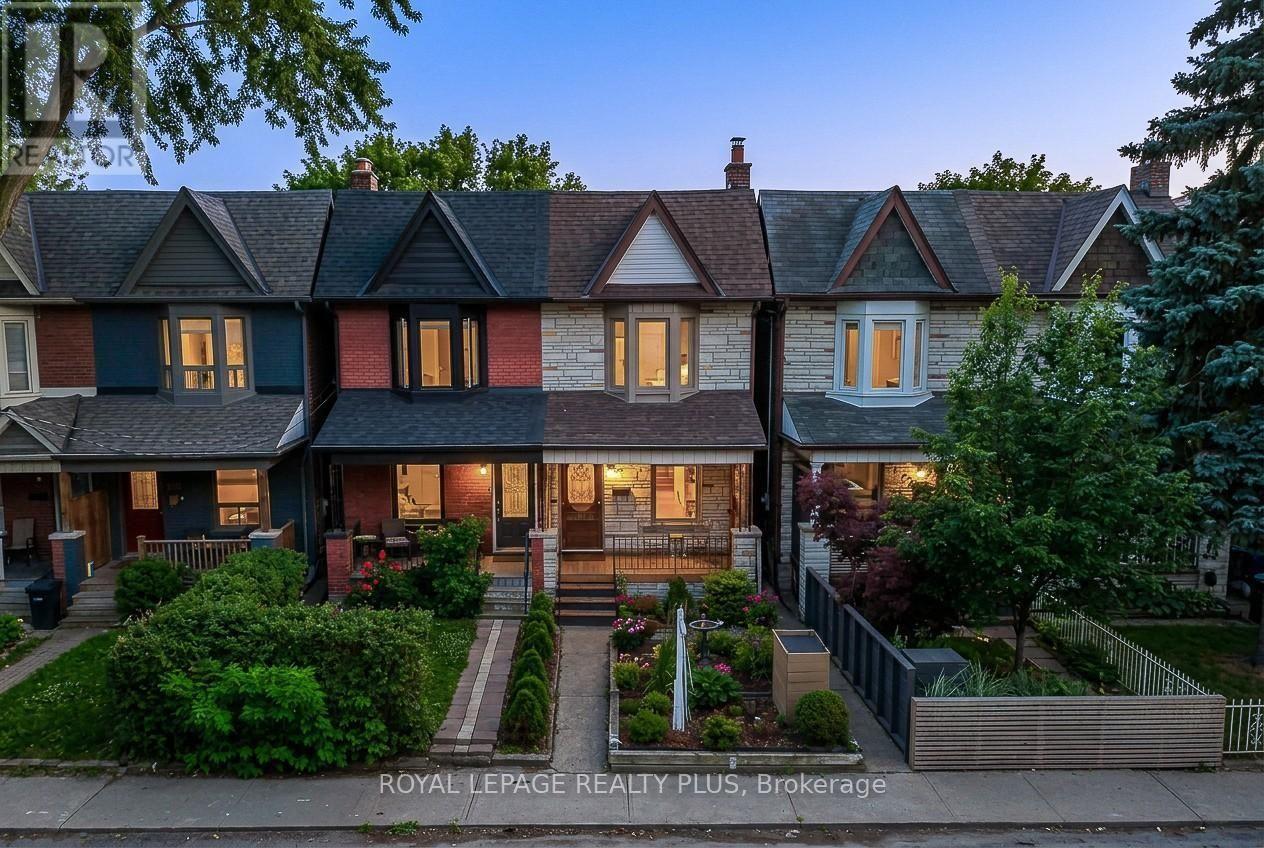 39 MARIA STREET, Toronto, Ontario