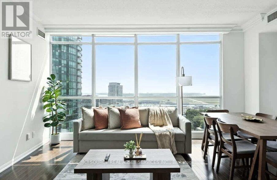 2108 - 219 FORT YORK BOULEVARD, Toronto (Niagara)