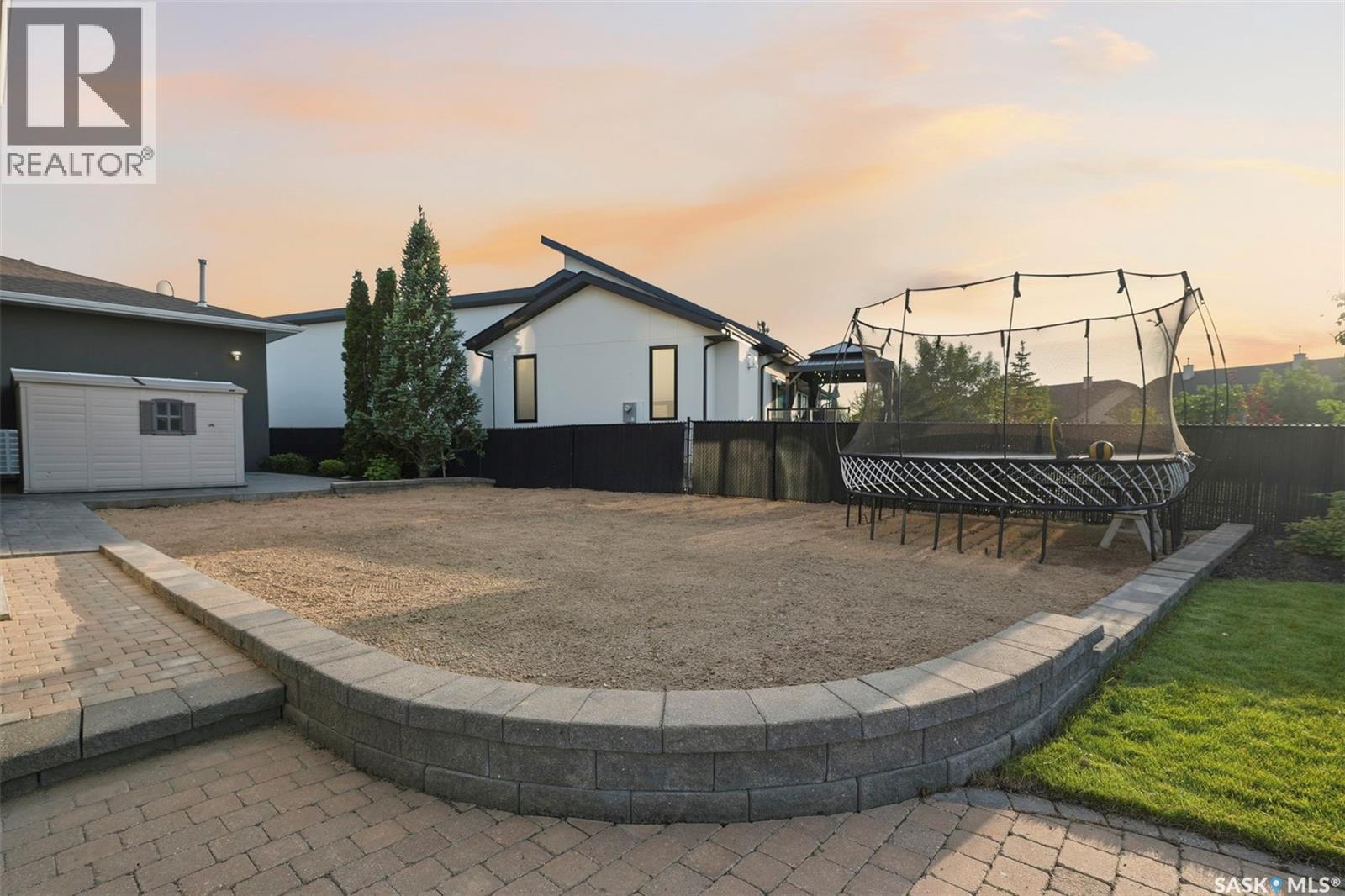 767 Beechdale Way, Saskatoon, Saskatchewan  S7V 0A6 - Photo 56 - SK042659