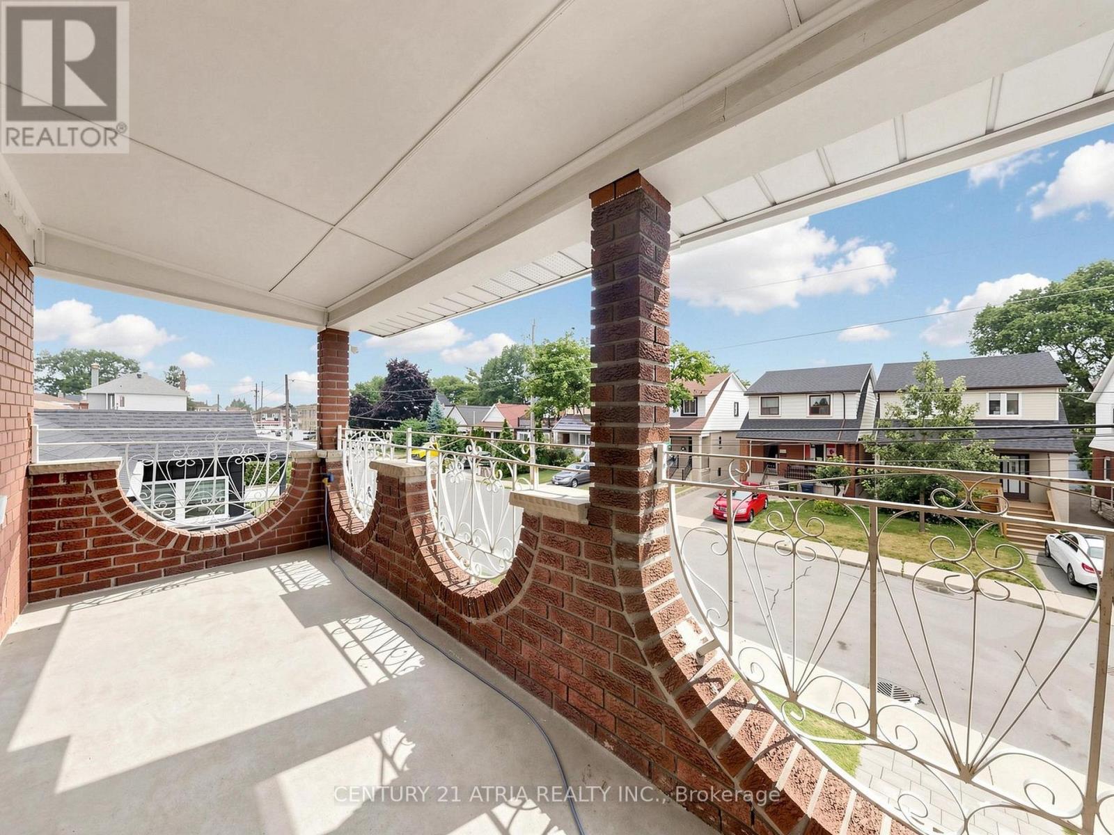 21 Mahoney Avenue, Toronto, Ontario M6M 2H5 - Photo 32 - W13571940