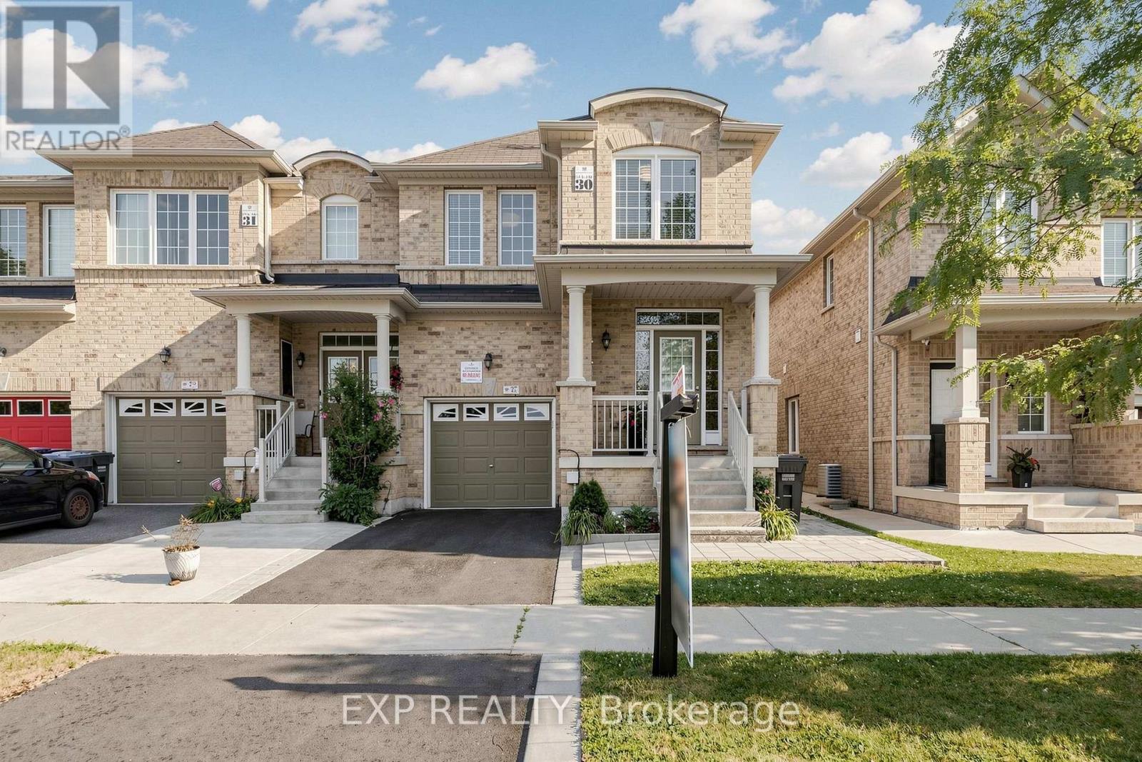 27 HATTON COURT, Brampton, Ontario