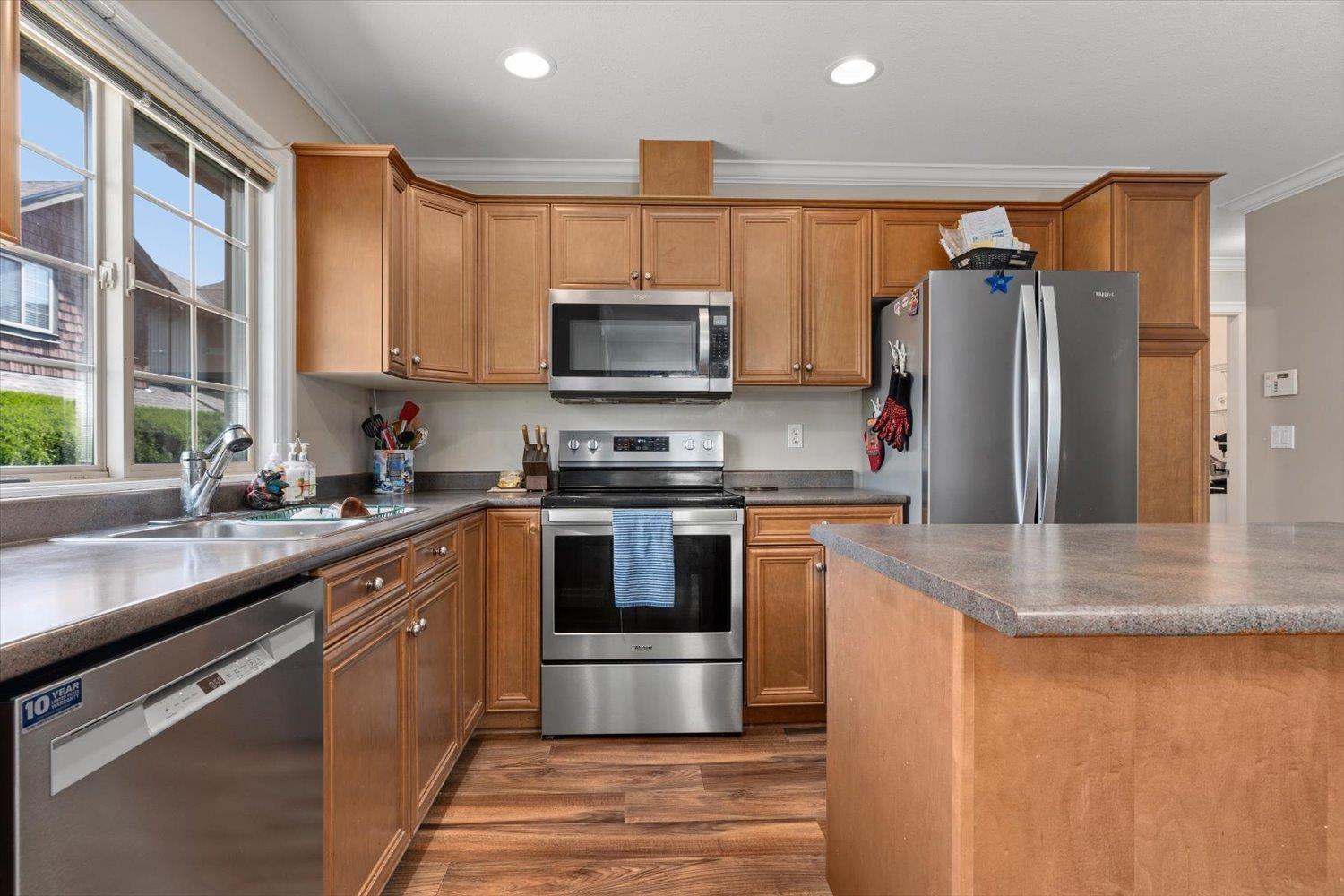 Listing image 6