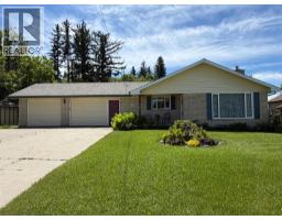 240 3 Avenue E, Cardston, Alberta