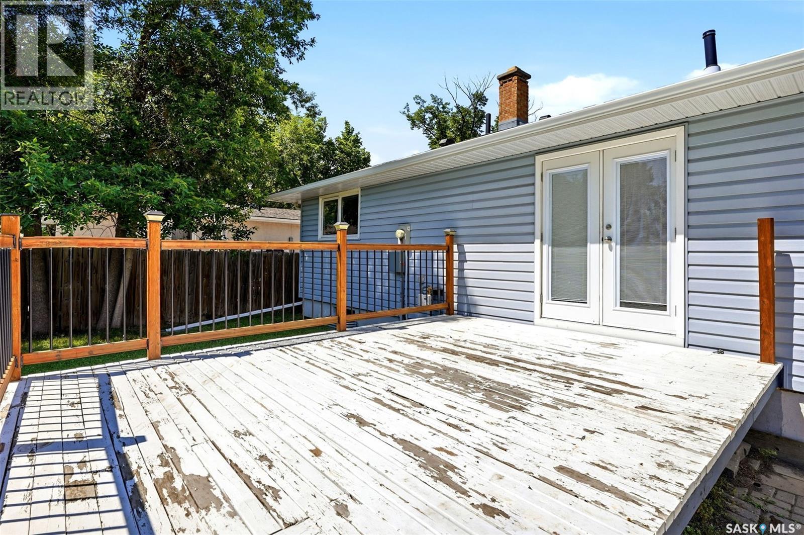 1631 Macpherson Avenue, Regina, Saskatchewan  S4S 4E1 - Photo 32 - SK042785