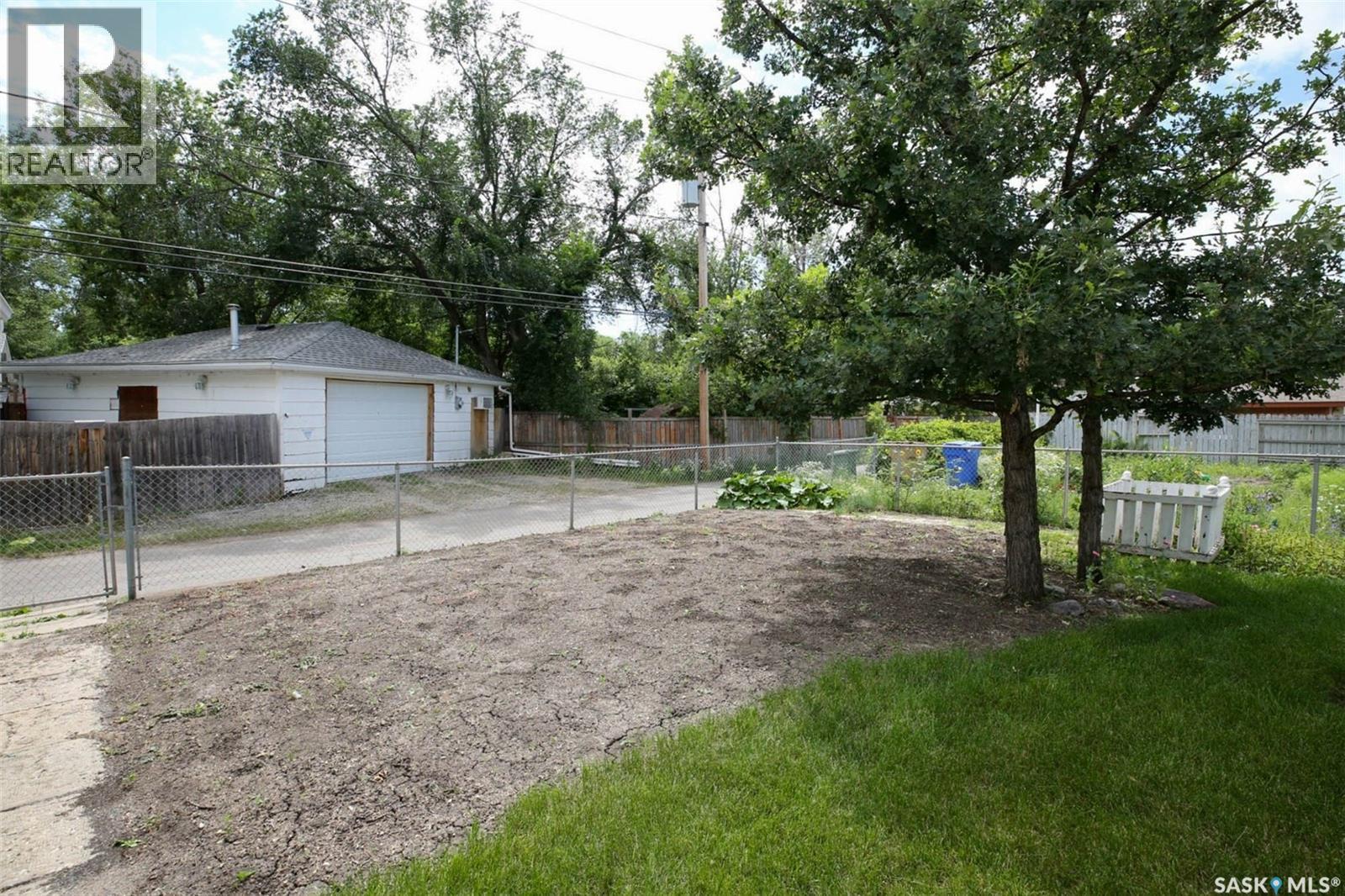 83 Woodward Avenue, Regina, Saskatchewan  S4R 3H3 - Photo 32 - SK042738