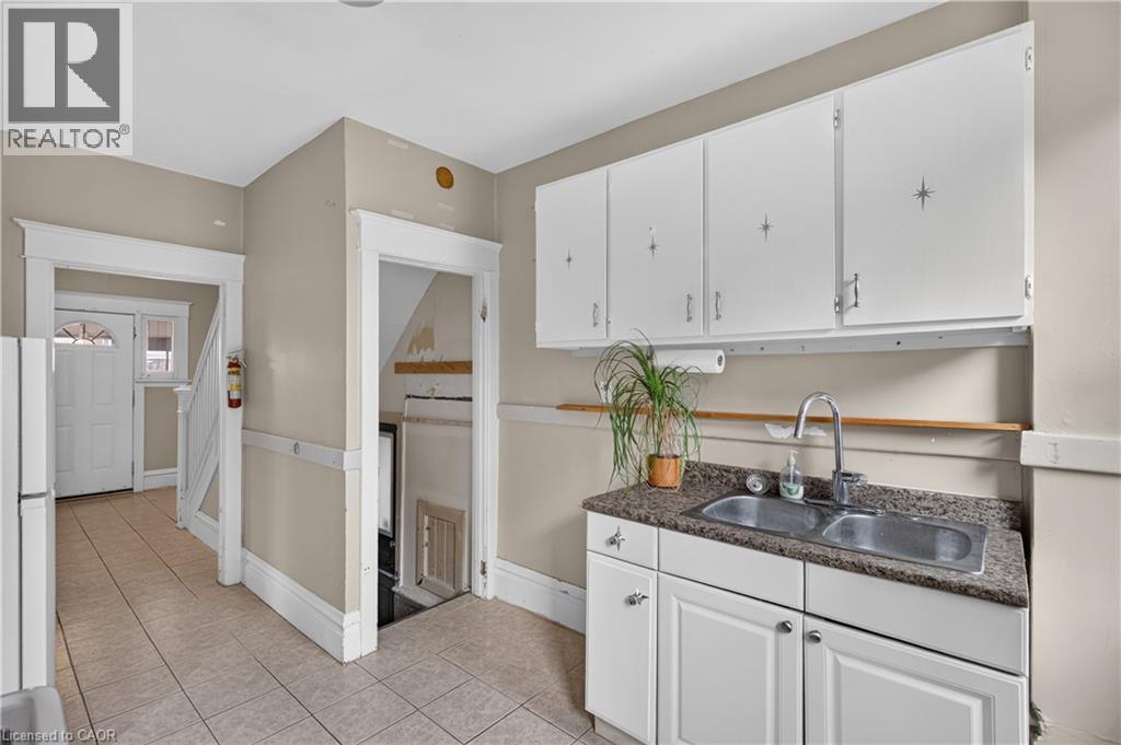 103 Rosemont Avenue, Hamilton, Ontario  L8L 2M6 - Photo 17 - 40845377