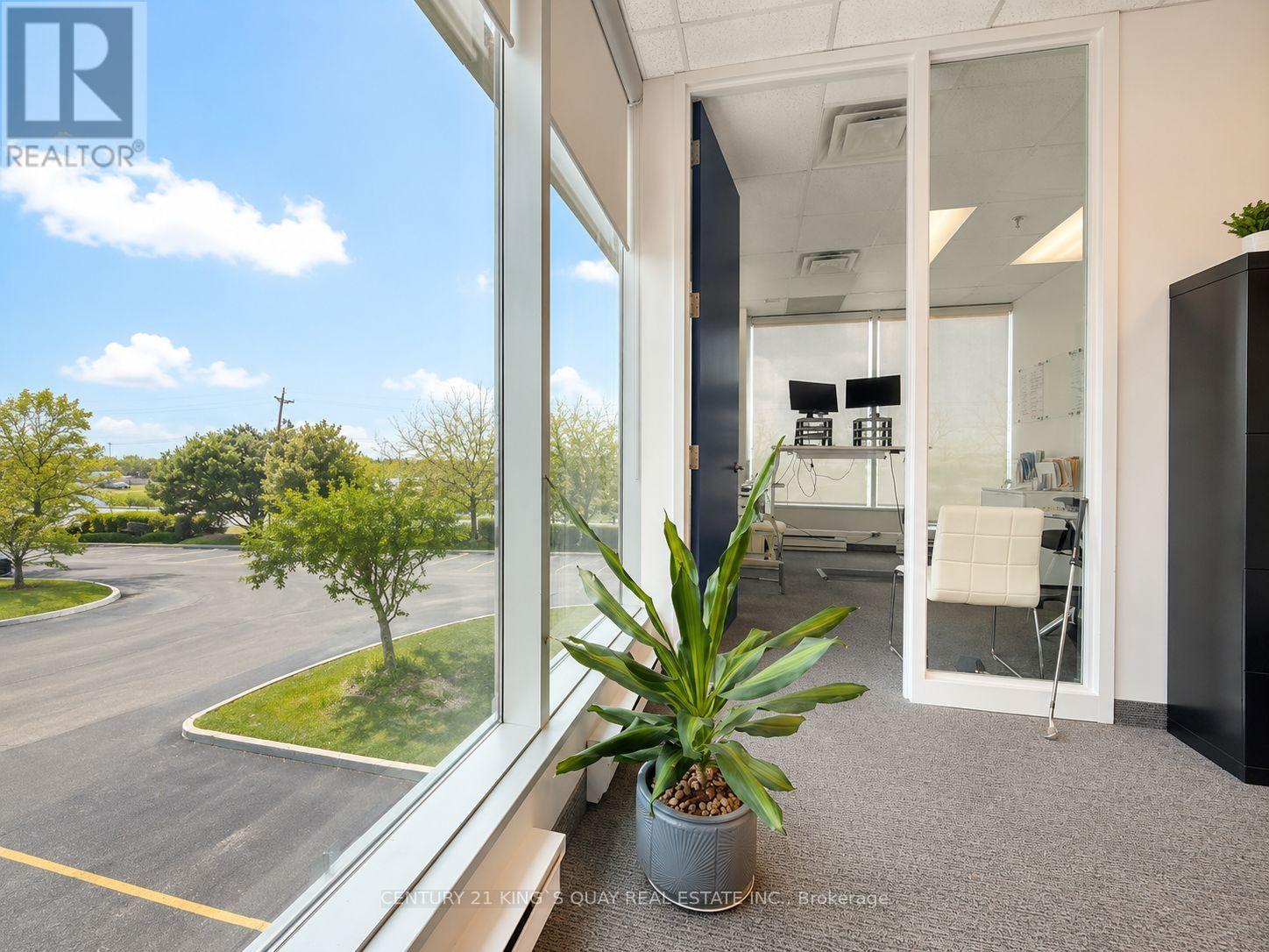 208 - 1075 North Service Road W, Oakville, Ontario  L6M 2G2 - Photo 3 - W13569280
