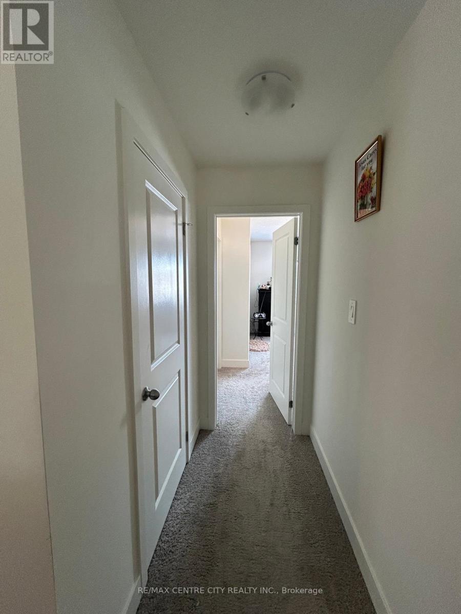 1520 Twilite Boulevard S, London North, Ontario  N6G 3P2 - Photo 12 - X13536370