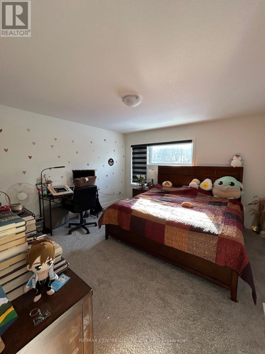 1520 Twilite Boulevard S, London North, Ontario  N6G 3P2 - Photo 22 - X13536370