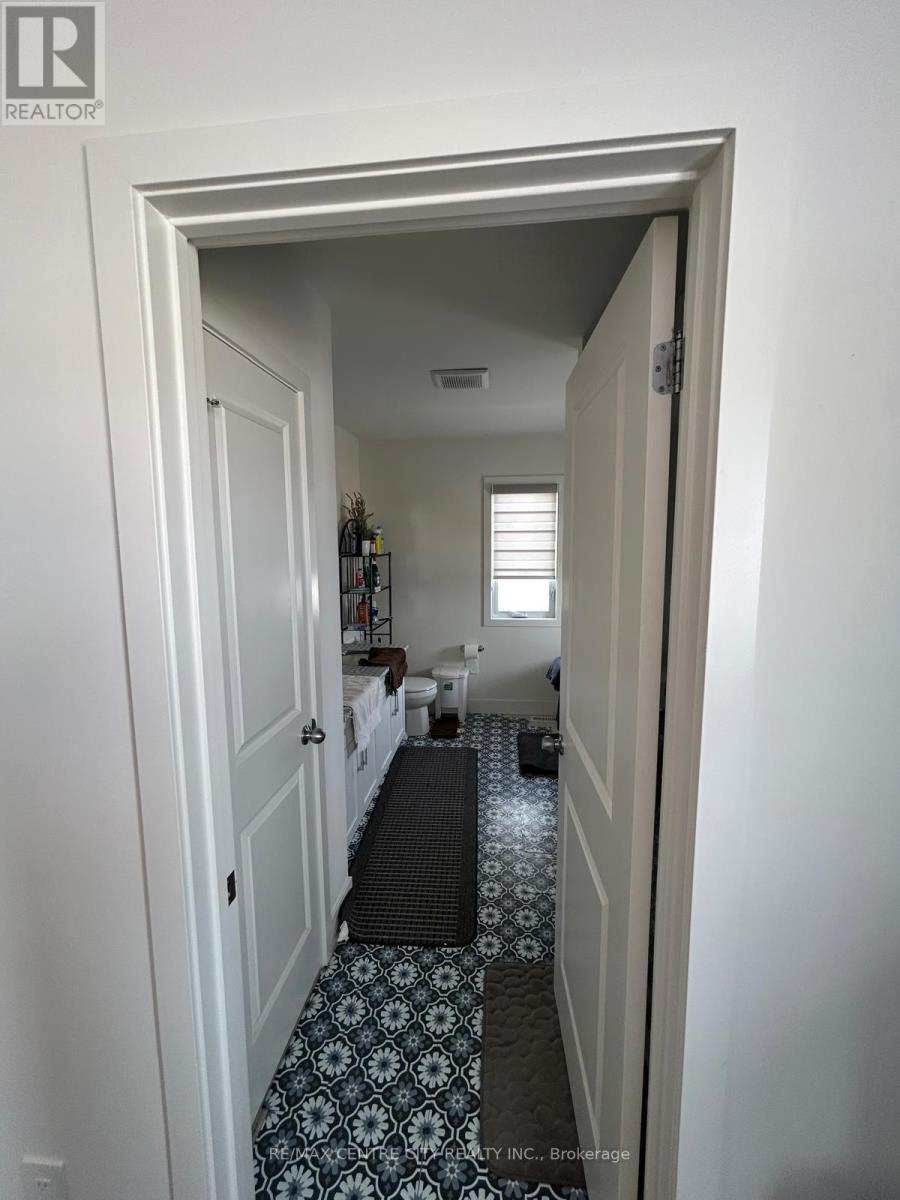 1520 Twilite Boulevard S, London North, Ontario  N6G 3P2 - Photo 8 - X13536370
