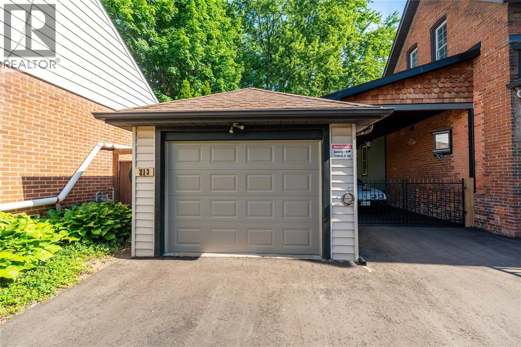 213 Vidal Street South, Sarnia, Ontario   - Photo 42 - 26016694