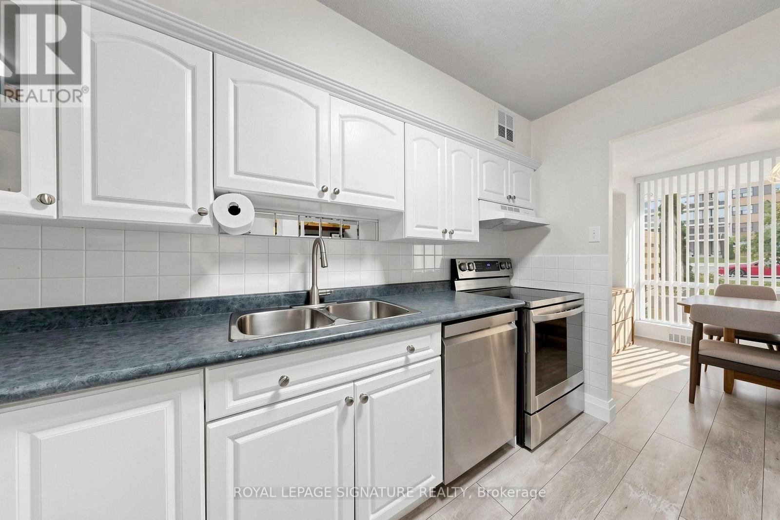 116 - 1801 O'connor Drive, Toronto, Ontario  M4A 2P8 - Photo 10 - C13572278