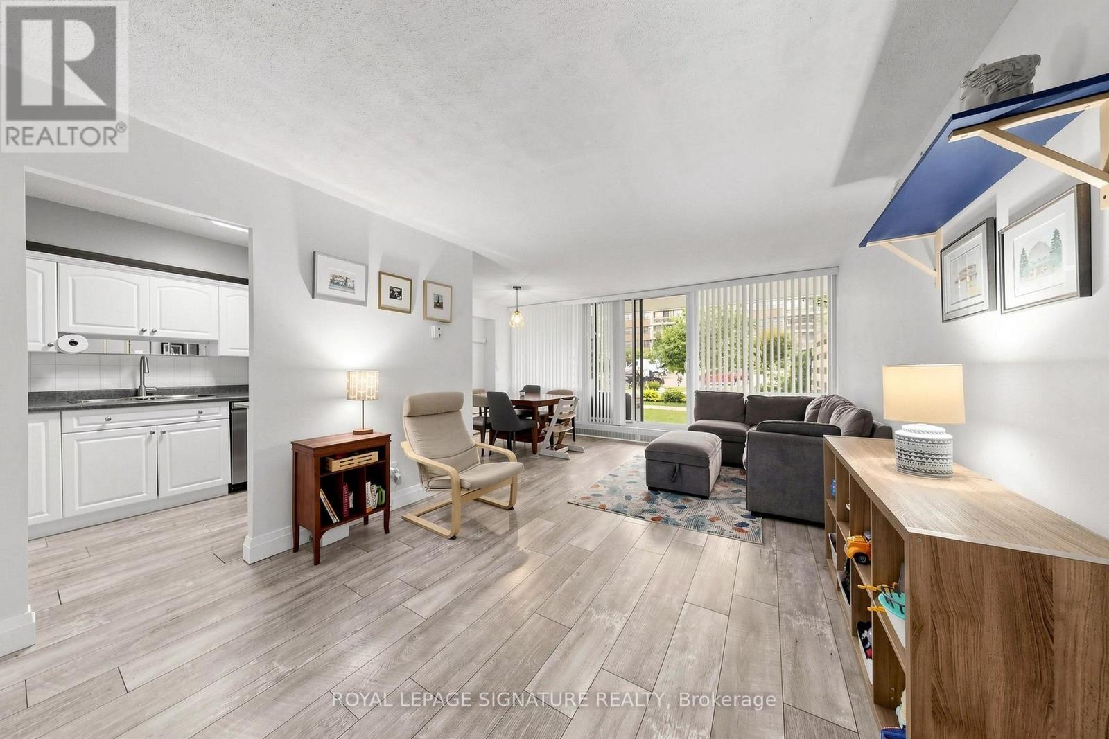116 - 1801 O'connor Drive, Toronto, Ontario  M4A 2P8 - Photo 2 - C13572278