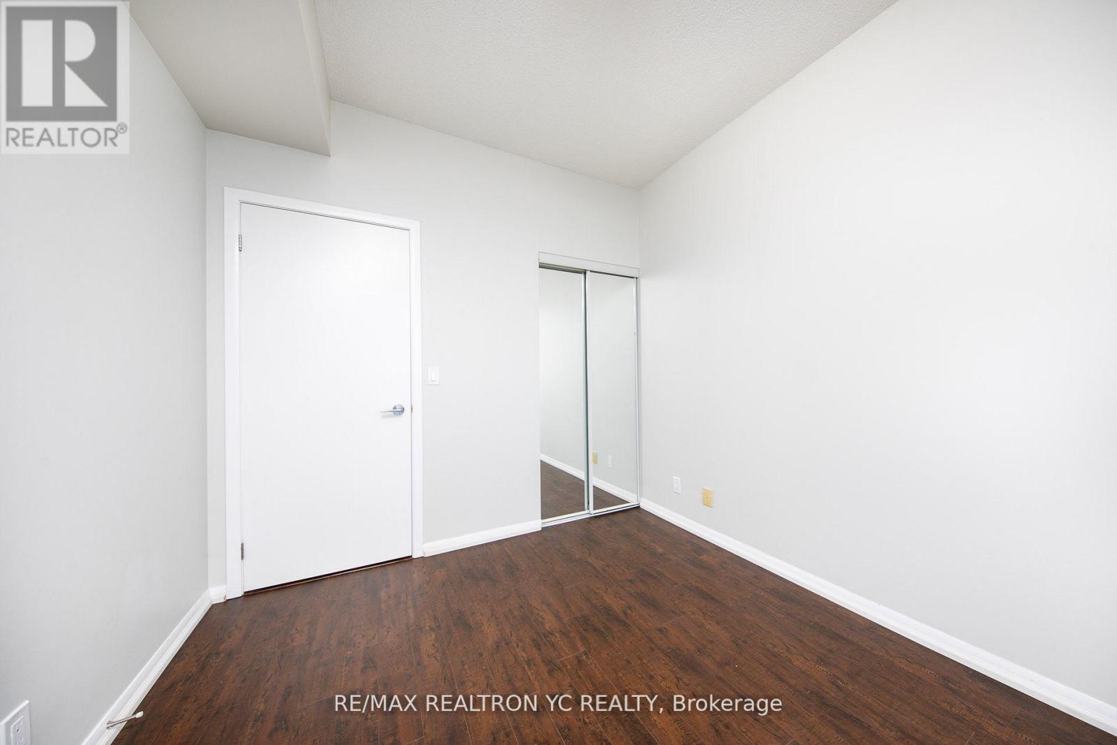 3510 - 832 Bay Street, Toronto, Ontario M5S 1Z6 - Photo 23 - C13572290