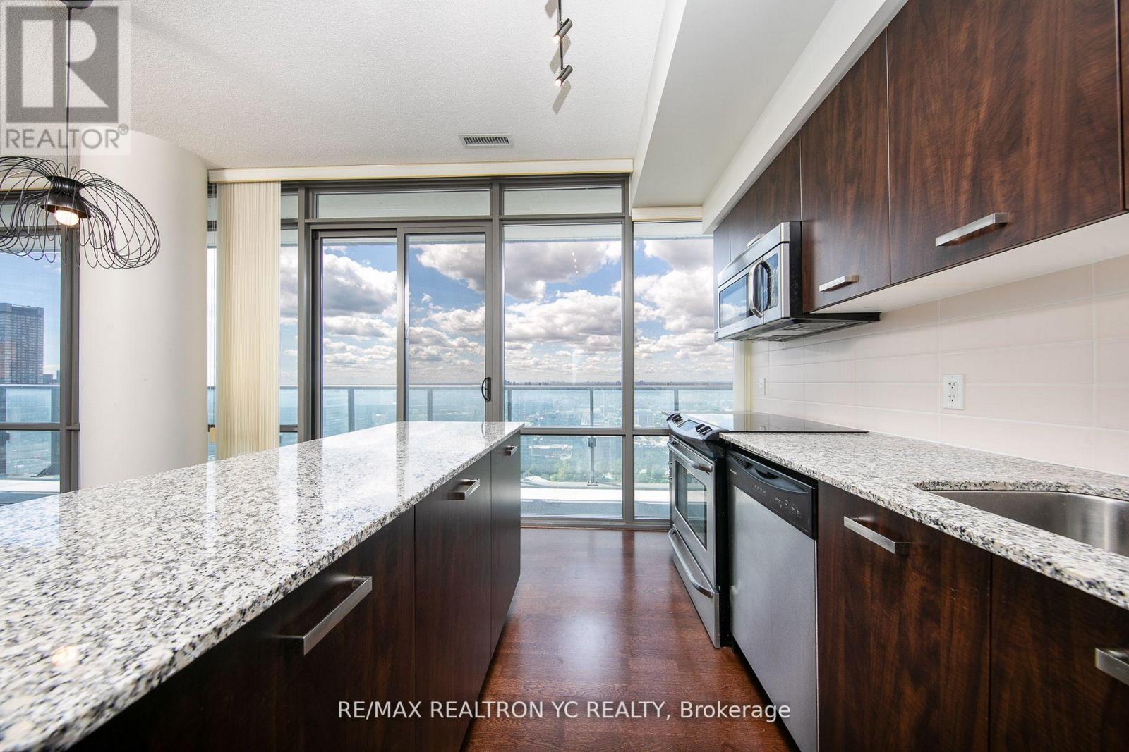 3510 - 832 Bay Street, Toronto, Ontario M5S 1Z6 - Photo 8 - C13572290