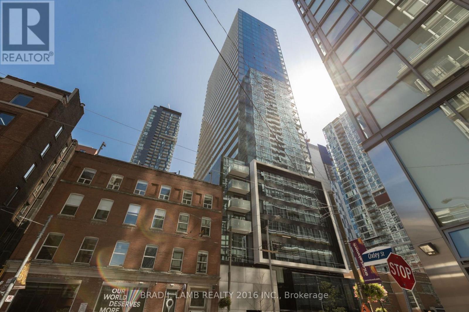 904 - 11 Charlotte Street, Toronto, Ontario  M5V 2H5 - Photo 3 - C13572450