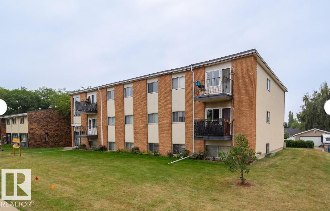 3415 106 AV NW, Edmonton