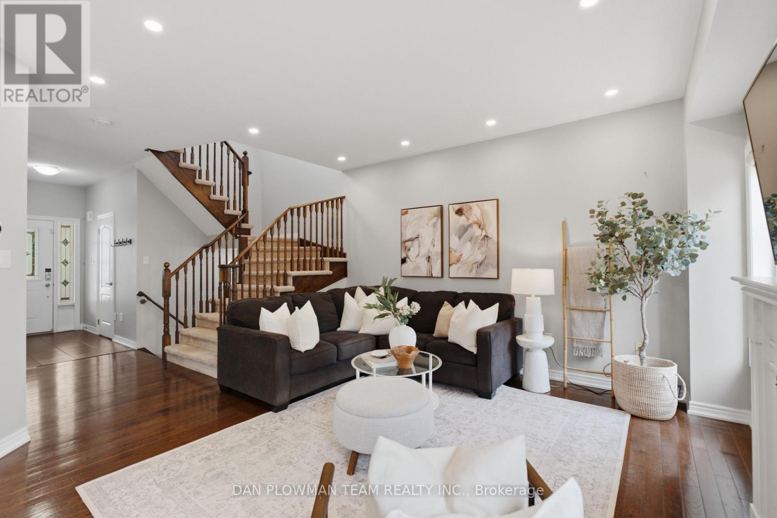 1174 Salmers Drive, Oshawa, Ontario  L1K 0A9 - Photo 9 - E13572314