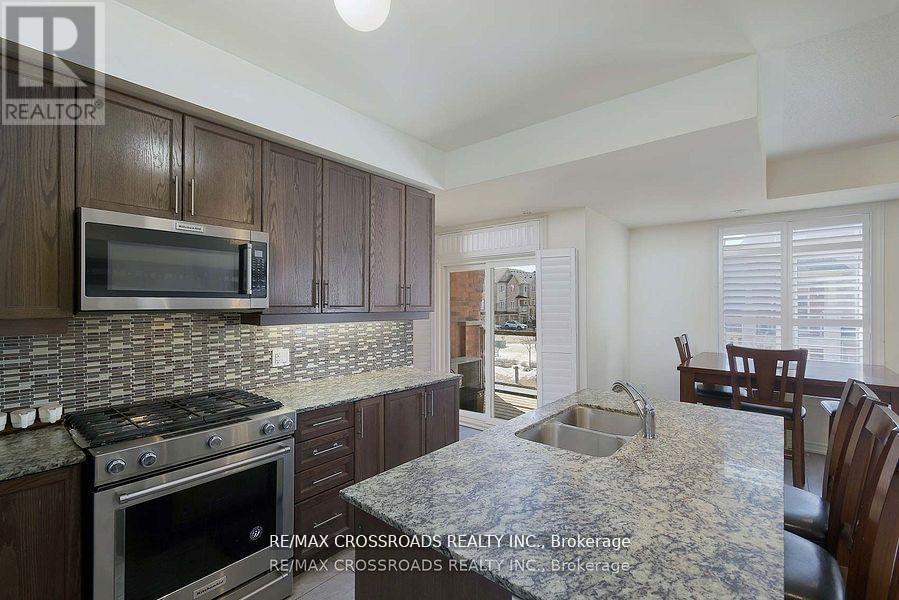 12 - 2726 William Jackson Drive, Pickering, Ontario  L1X 0E6 - Photo 8 - E13572426