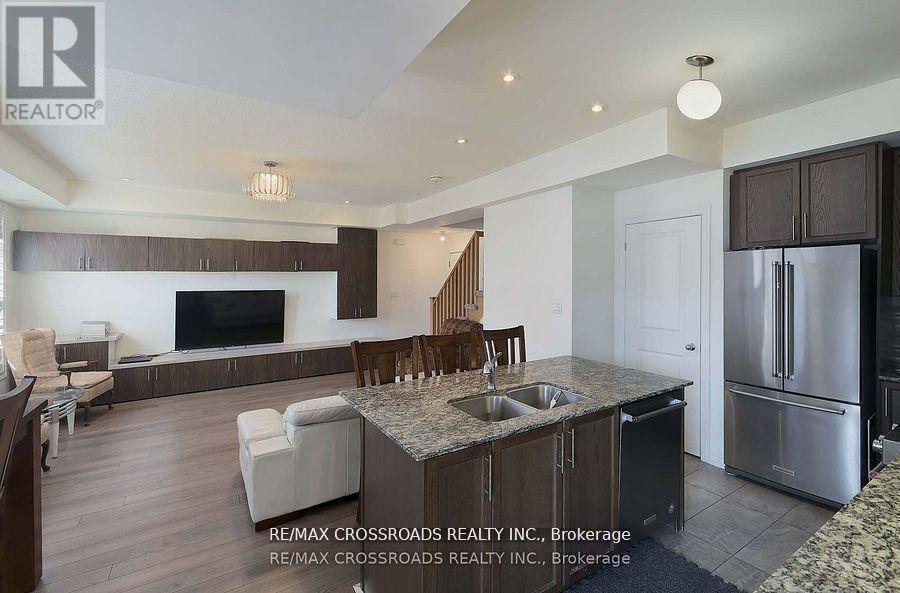 12 - 2726 William Jackson Drive, Pickering, Ontario  L1X 0E6 - Photo 9 - E13572426