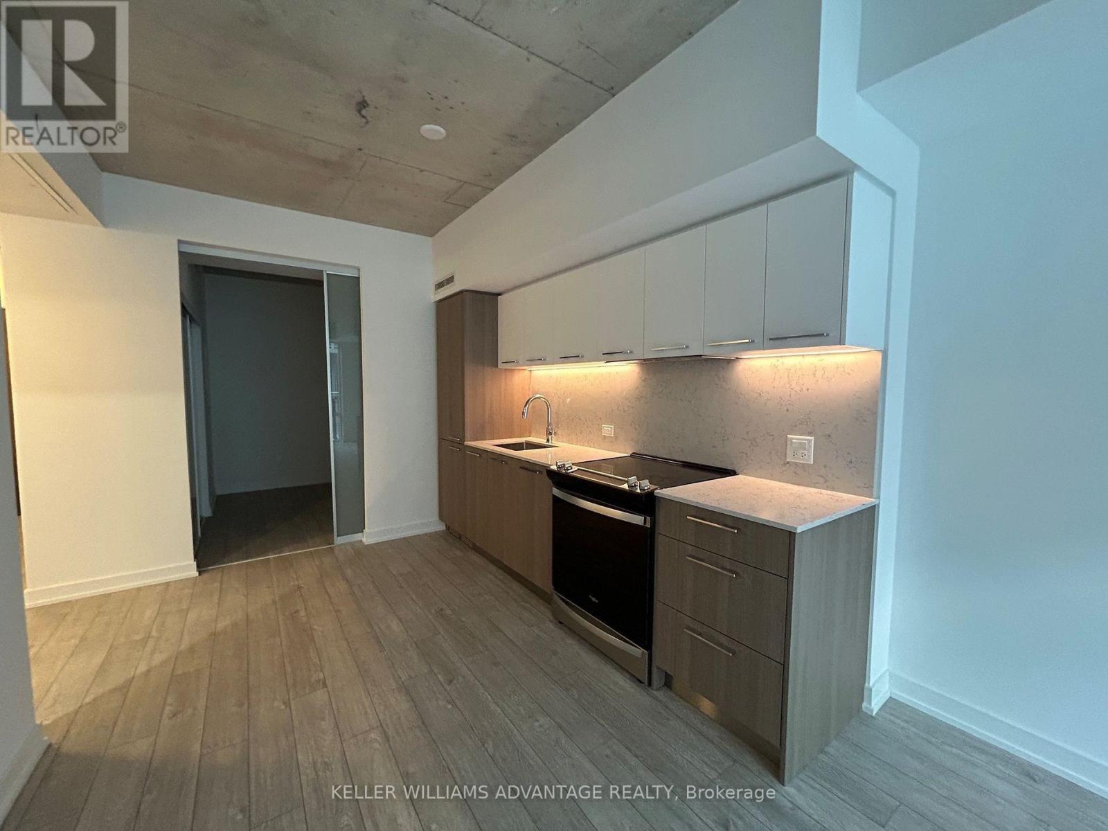 407 - 45 Baseball Place, Toronto, Ontario  M4M 0H1 - Photo 4 - E13572444