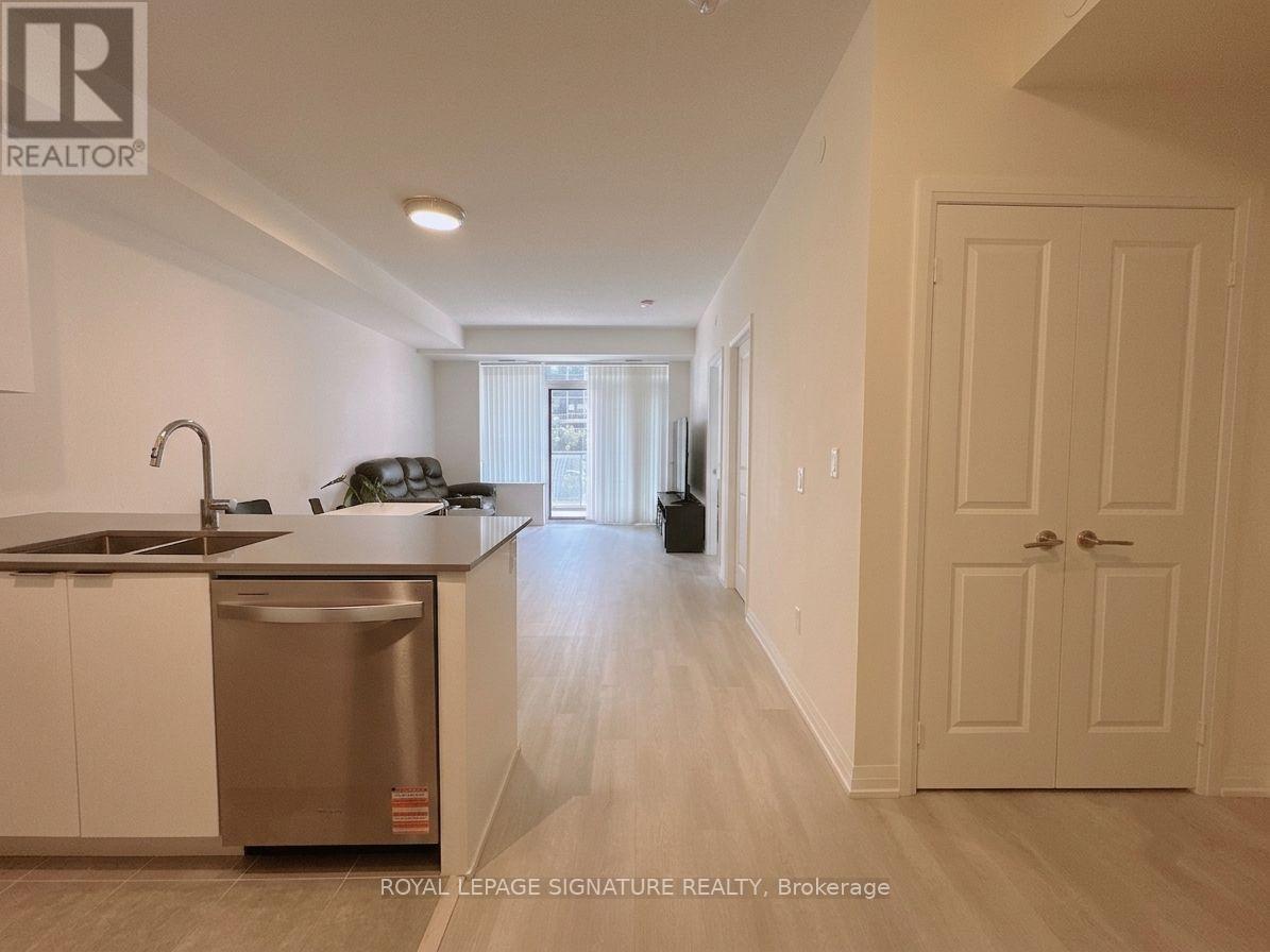 325 - 3270 Sheppard Avenue E, Toronto, Ontario  M1T 0B3 - Photo 2 - E13572498