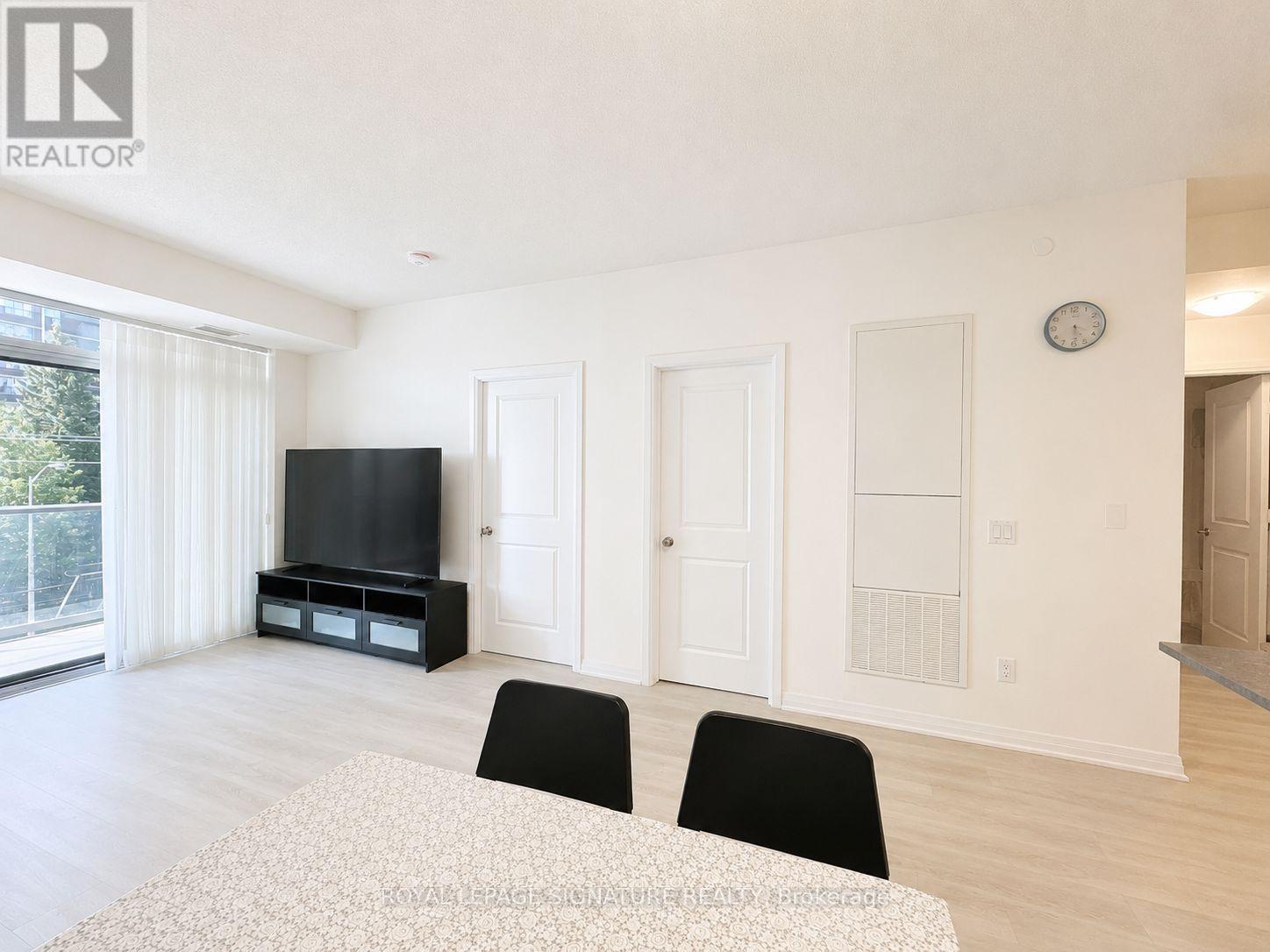325 - 3270 Sheppard Avenue E, Toronto, Ontario  M1T 0B3 - Photo 3 - E13572498
