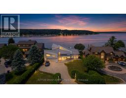 10 BECK BOULEVARD, Penetanguishene, Ontario