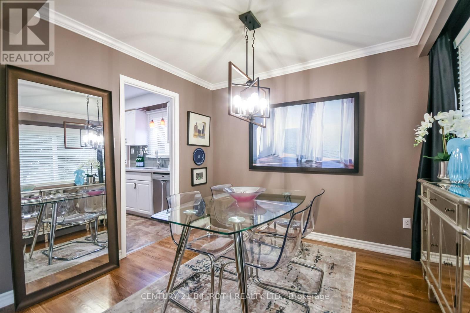 139 Kozlov Street, Barrie, Ontario L4N 4R1 - Photo 12 - S13572486